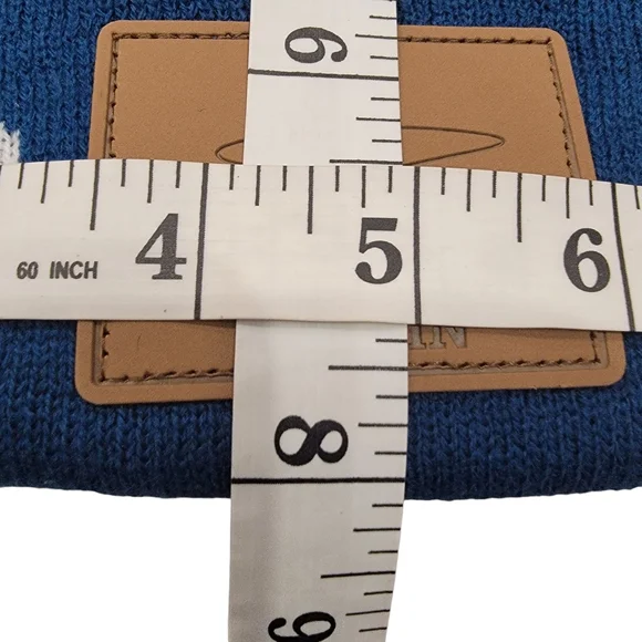 Toronto Maple Leafs Mats Sundin Molson Canadian Beer Alumni Winter Hat Toque - Picture 12 of 16